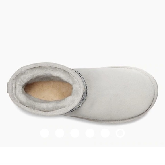 UGG CLASSIC MINI SEQUIN STARS IN GREY - Picture 9 of 10